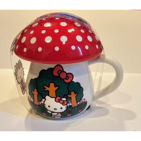 Bioworld Sanrio Hello Kitty Mushroom Sculpted Ceramic Mug‎ With Lid - Picture 2 of 3